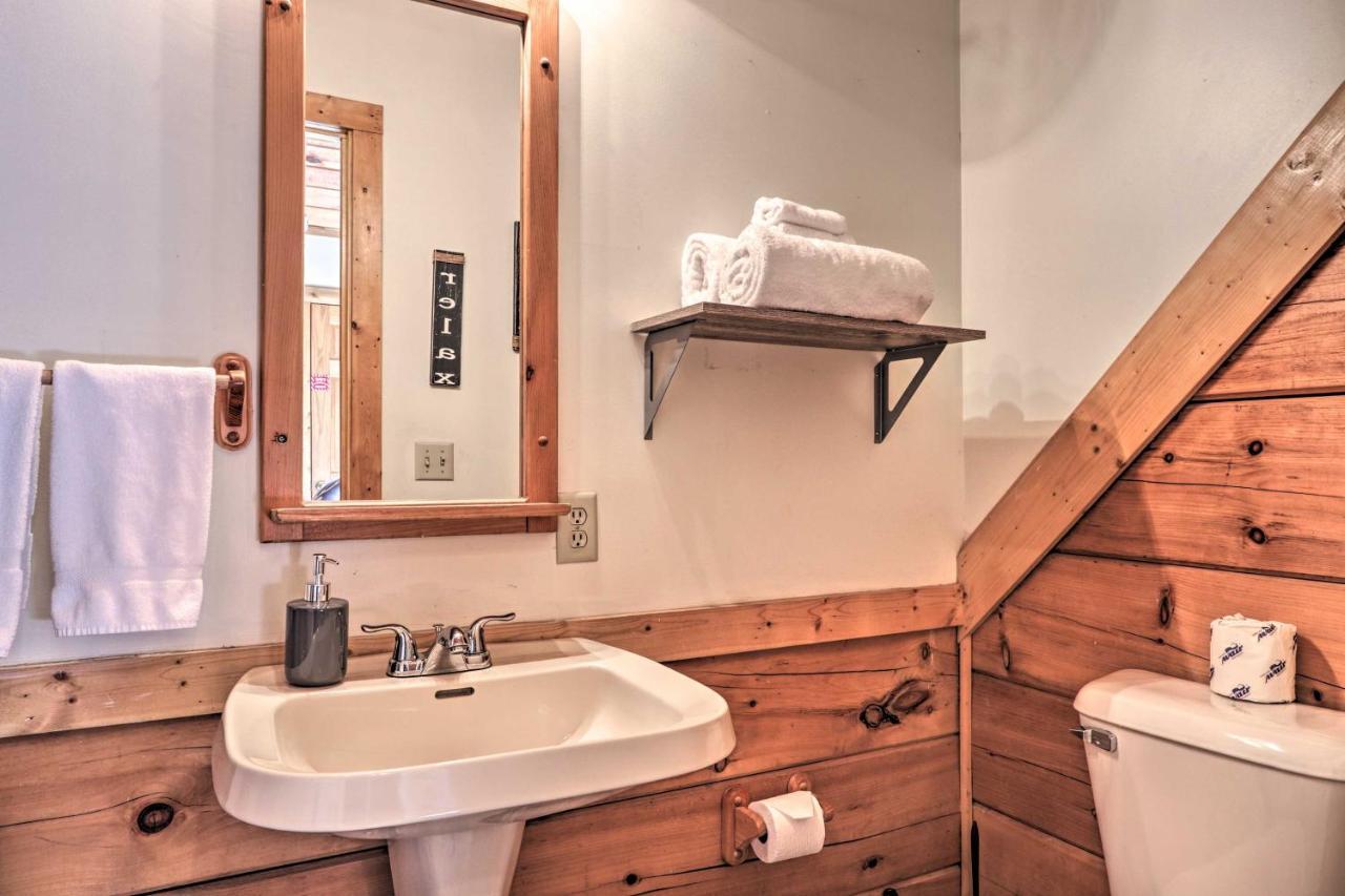 Cozy Cabin With Hot Tub In The Heart Of Pigeon Forge Βίλα Εξωτερικό φωτογραφία